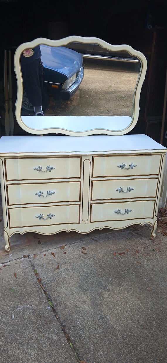 Vintage Rare 1970s Dixie Original 6 Draw Dresser With Full Mirror French  Provincial - Etsy