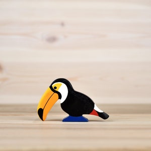 Colorful Handcrafted Wooden Toucan Toy - Child-Safe, Eco-Friendly, Natural Wood Bird Figurine for Imaginative Playtime