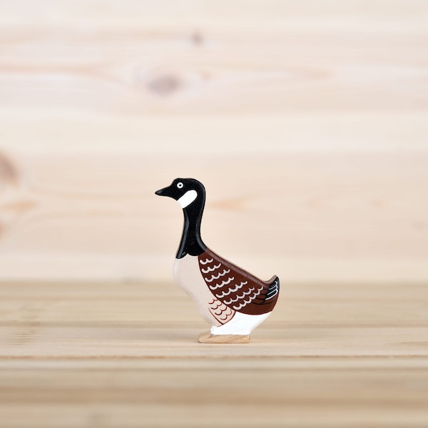 Authentic Handmade Wooden Canada Goose Toy - Child-Safe, Eco-Friendly, Natural Wood Bird Figurine for Creative Play