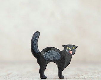Enchanting Wooden Black Cat Toy - Unique Halloween Decor