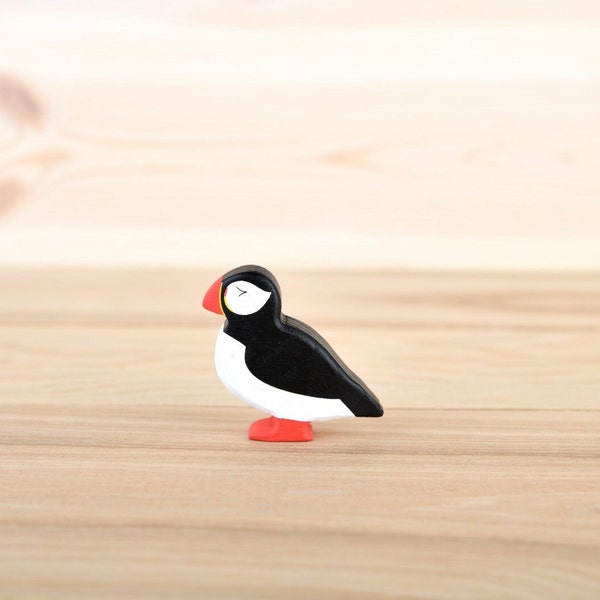 Handcrafted Wooden Puffin Toy, Eco-friendly Natural Wood Toy for Kids, Educational Bird Toy, Perfect Gift for Nature Lovers