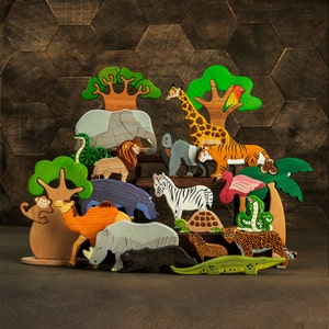 Big Wooden Safari toy set (21pcs) African Animals toys Nature table Waldorf toys Wooden toys Safari animals Baby Shower Gift Child Gift