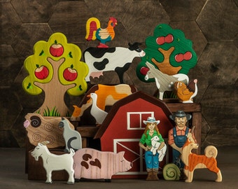 Wooden Farm small world play set (16pcs) Toy Farmyard animals Farm life Toy gift for toddler Small World play