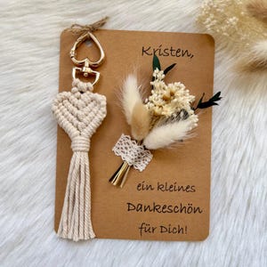 Karte Dankeschön mit Trockenblumen und Makramee Schlüsselanhänger, Dankeschön Geschenk, personalisiert