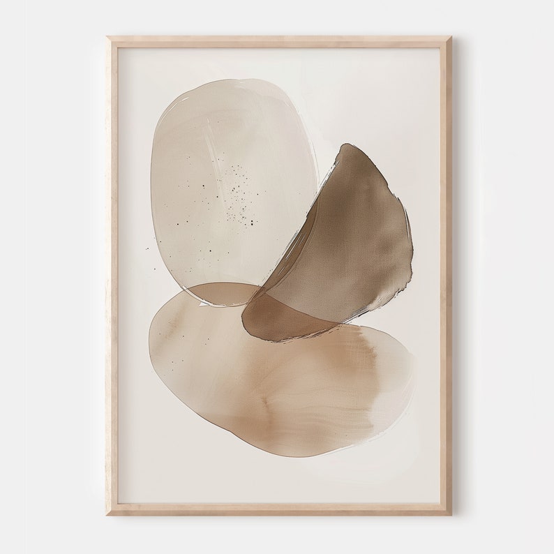 Puede incluir: Impresi&oacute;n de arte abstracto con tres formas superpuestas en tonos marrones y beige. Las formas est&aacute;n pintadas en estilo acuarela y tienen una sensaci&oacute;n suave y org&aacute;nica.