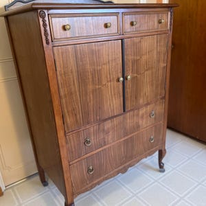 Vintage Dresser on Wheels - Etsy Vintage Dresser on Wheels - Etsy