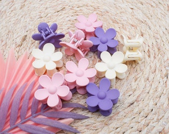 Mini Matte Daisy Claw Clips - 3 Colors! | Flower Hair Clip for Girls | Summer Hair Accessories