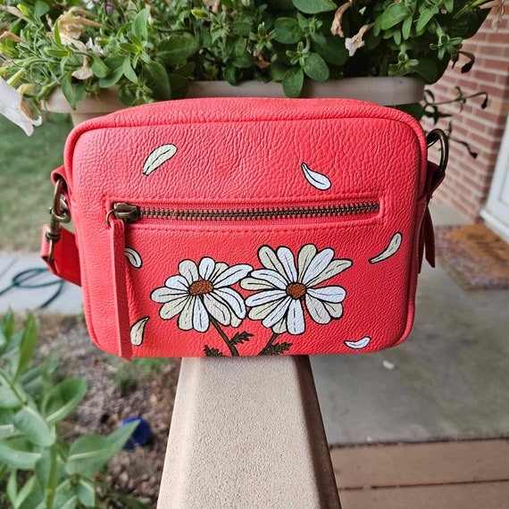 Hand-painted White Daisy Flowers Coral Pink Faux Leather Crossbody
