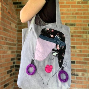Bolso de mano único, hecho a mano y reciclado.
