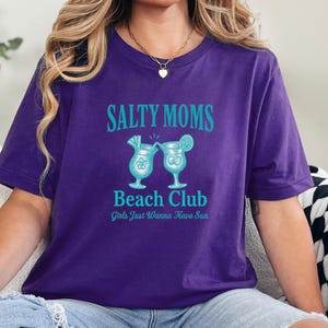 Salty Moms Beach Club Tshirt, Beach Shirt, Vacation Shirt, Summer Shirt, Vacation Shirt Cute, Summer Trip, Girls Beach Trip, Matching Shirt