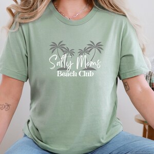 Salty Mom Beach Club Tshirt, Beach Shirt, Vacation Shirt, Summer Shirt, Vacation Shirt Cute, Summer Trip, Girls Beach Trip, Matching Shirt
