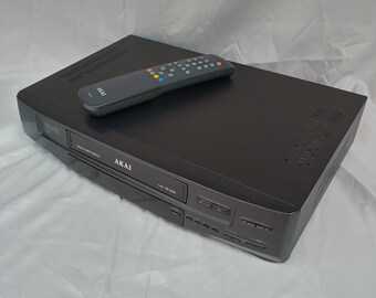 Akai VS-G204 1990's VHS VCR Cassette Video Recorder