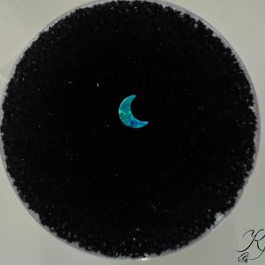 Opal moon