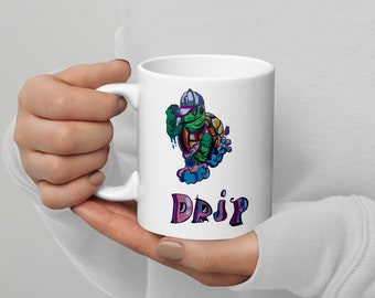 Drip white glossy mug