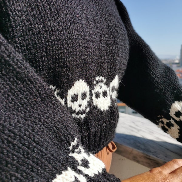 Skull Sweater Knitting Written Pattern
