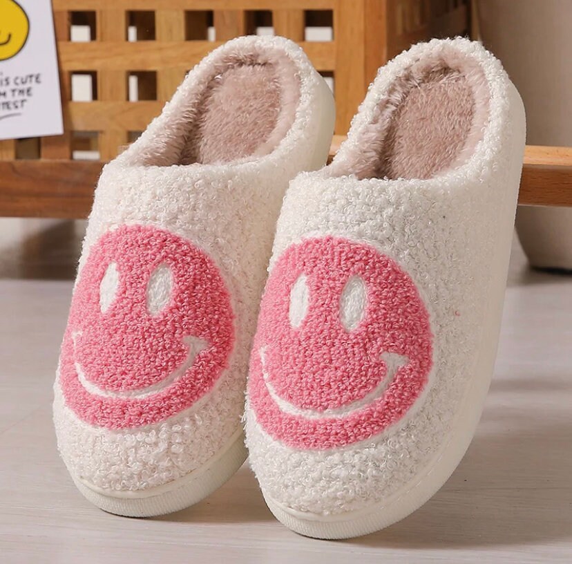 Cute Fluffy Slippers - Plush - 4 Colors Available - White - Yellow