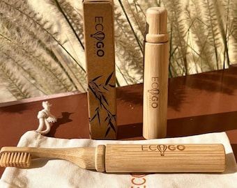 Foldable Bamboo Travel Toothbrush: Eco-Friendly Oral Care Set