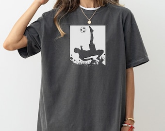 Fußball Grafik T-Shirt | Abitur und College-Fußball-Shirt | Fußball Spieler Geschenk | Fußball Mom & Dad Tee | Match Day Fan T-Shirt