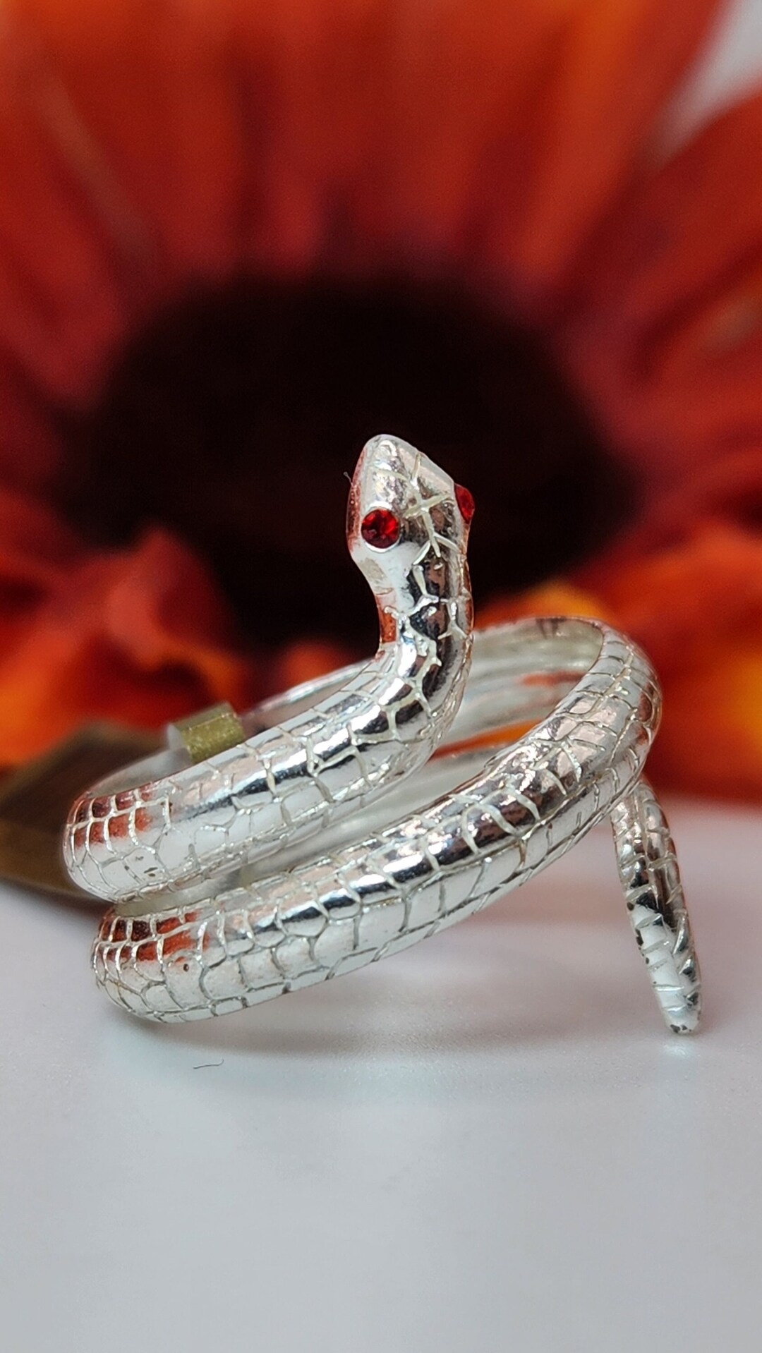 指輪・リング Ruby Snake Ring Bronze Adjustable front_e1fbd20c-bbcd-49bd-9851-
