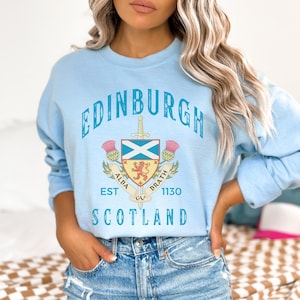 Retro Edinburgh Scotland Sweatshirt Vintage Scottish UK Sweater Alba GV Brath Shirt Scotsman Crewneck Travel lover Jumper