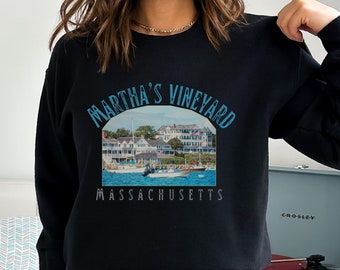Vintage Martha's Vineyard Sweatshirt, Retro Massachusetts Crewneck