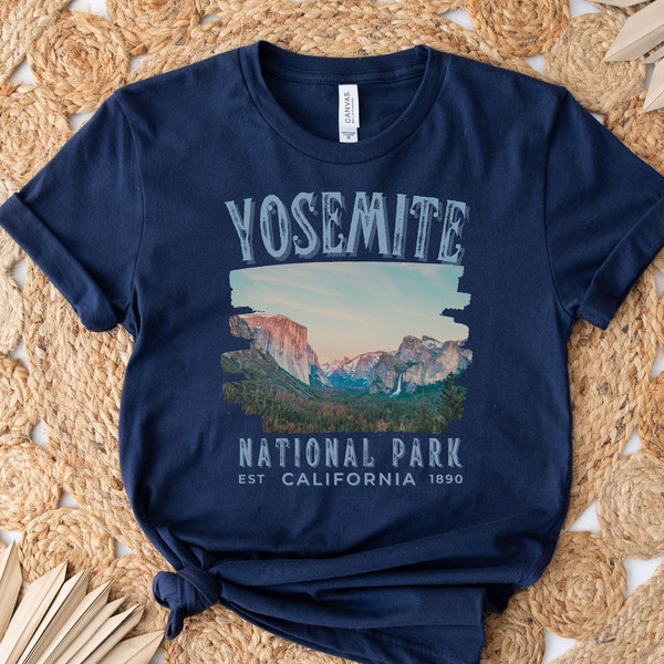 Unisex Yosemite National Park California T-Shirt Camping Shirt Gift Hiking tshirt souvenir Mountain lover tee Retro adventure travel shirts