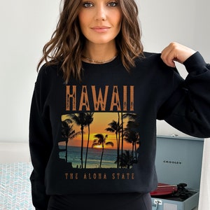 Retro style Hawaii Aloha State Sweatshirt, Vintage tropical sweater, Pacific Island shirt, Vacation outfit, Hawaii Lover sweatshirts