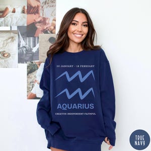 Aquarius Zodiac Comfort Colors Sweatshirt, Astrology Birth Sign Sweater, Horoscope Birthday Gift Shirt,  Bday Celestial Crewneck jumper