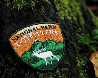 National Park Outfitters geborduurde patch - Vintage NPO Shield-ontwerp geïnspireerd door het National Park Service-logo