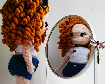 Crochet pattern doll, amigurumi doll, PDF pattern in English, amigurumi doll pattern, Elizabeth doll.