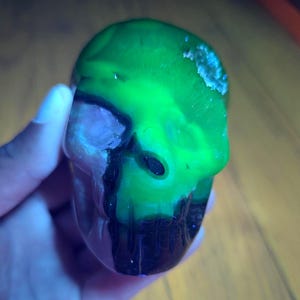 UV Reactive Volcanic Agate Crystal Skull.  3.5&quot; long, VERY UV reactive with Neon Green! V3