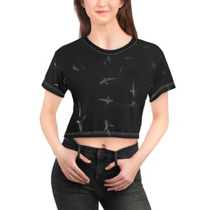 Crop Top mit Hai-Print
