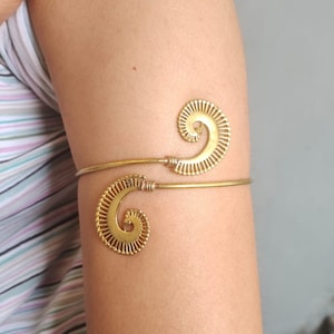 Spiral Arm Cuff arm band