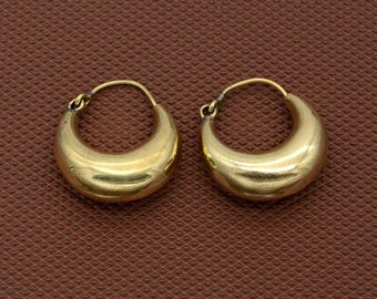 The Lightweight Gold Chunky Hoop Earrings main image 1