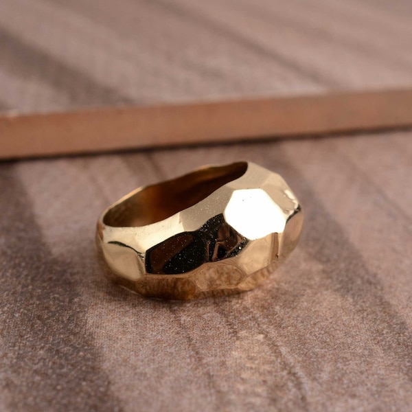 Hammered Ring / Gold Dome Ring / Dome Ring Gold / Statement Ring / Crescent Dome Ring / Chunky Ring / Statement Ring / Classic Bold Ring