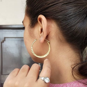 Thin Hoop Earrings, Hoop Earrings, Lightweight, Hammered Hoop Earrings, Hammered Earrings, Gold Brass Earrings