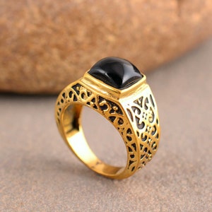 Black Obsidian Brass Ring: Vintage Boho Statement Jewelry