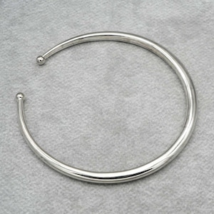 Brass Flexible Choker Collar: Lightweight Open Necklace