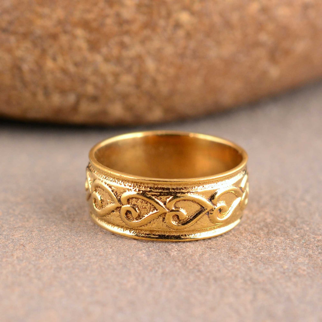 Little Heart Gold Band Ring Cute and Minimalist Ring for - Etsy