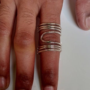 Arthritis ring for lateral deviation, Bending sideways finger splint, Adjustable hammered brass, silver & Brass ring image 5