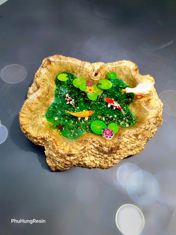 Miniature Koi Pond: Natural Wood & Resin Zen Garden