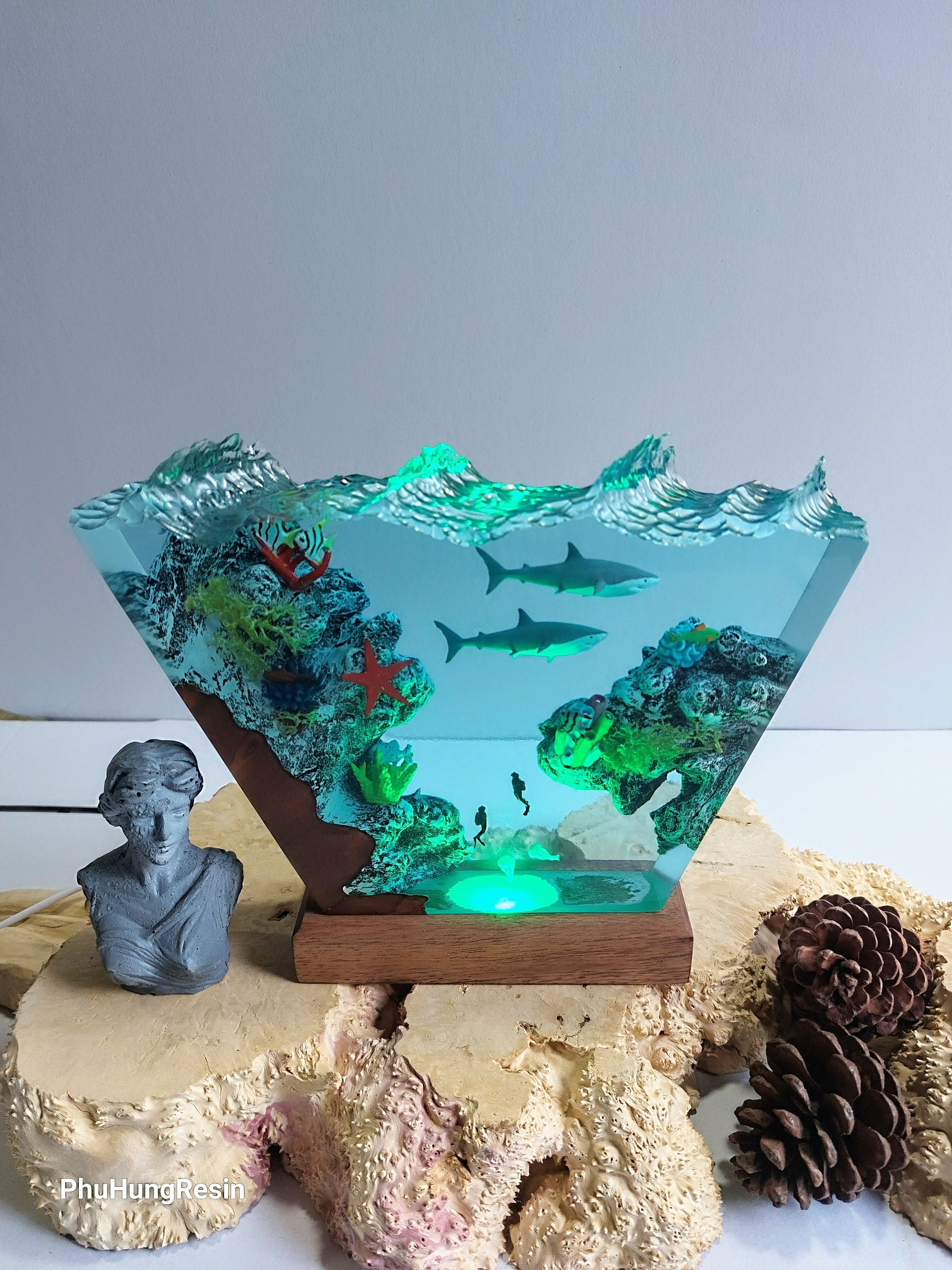 レジンアートランプ：LED付きサメとヒトデの海のジオラマ - Etsy 日本