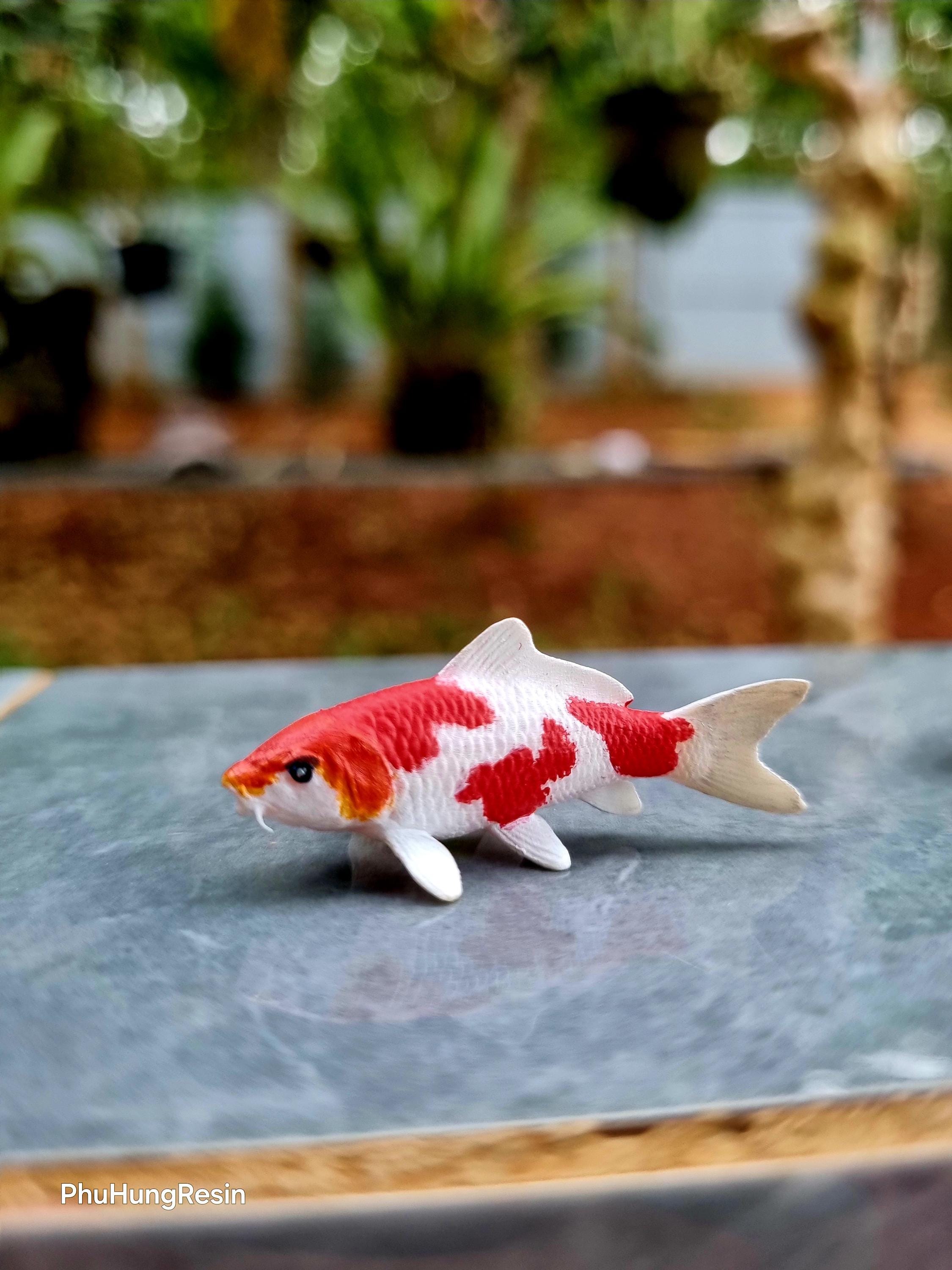 Koi fish statue - Etsy 日本