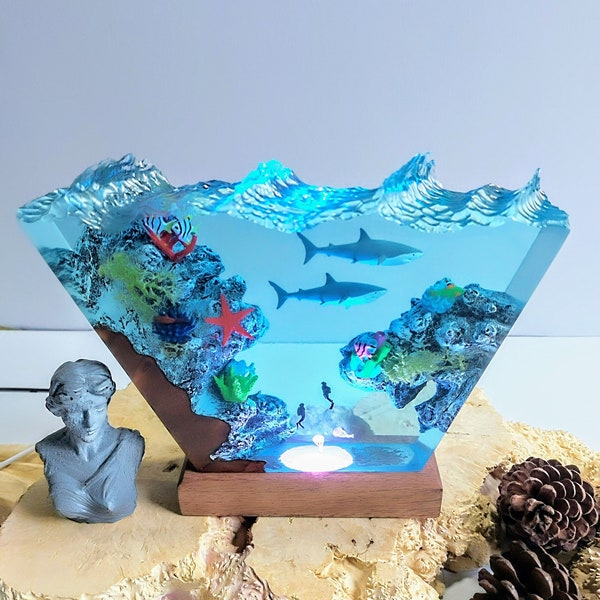 Giant red starfish and great white shark, Resin Art Lamp, Best Gifts, Ocean Adventures, Deep Sea Wonders, Unique Crafts, Birthday gift.