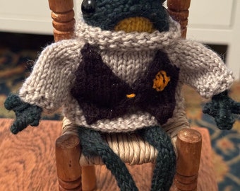 Cowboy style hand knitted frog jumper with cowboy hat!