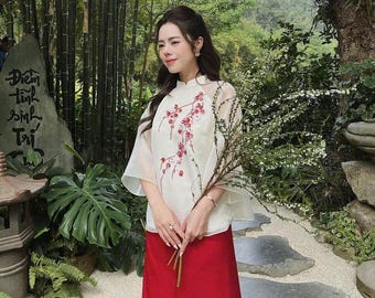 Floral Embroidered Ao Dai Dress: Vietnamese Lunar New Year Outfit - set Vietnamese Dress to Temple