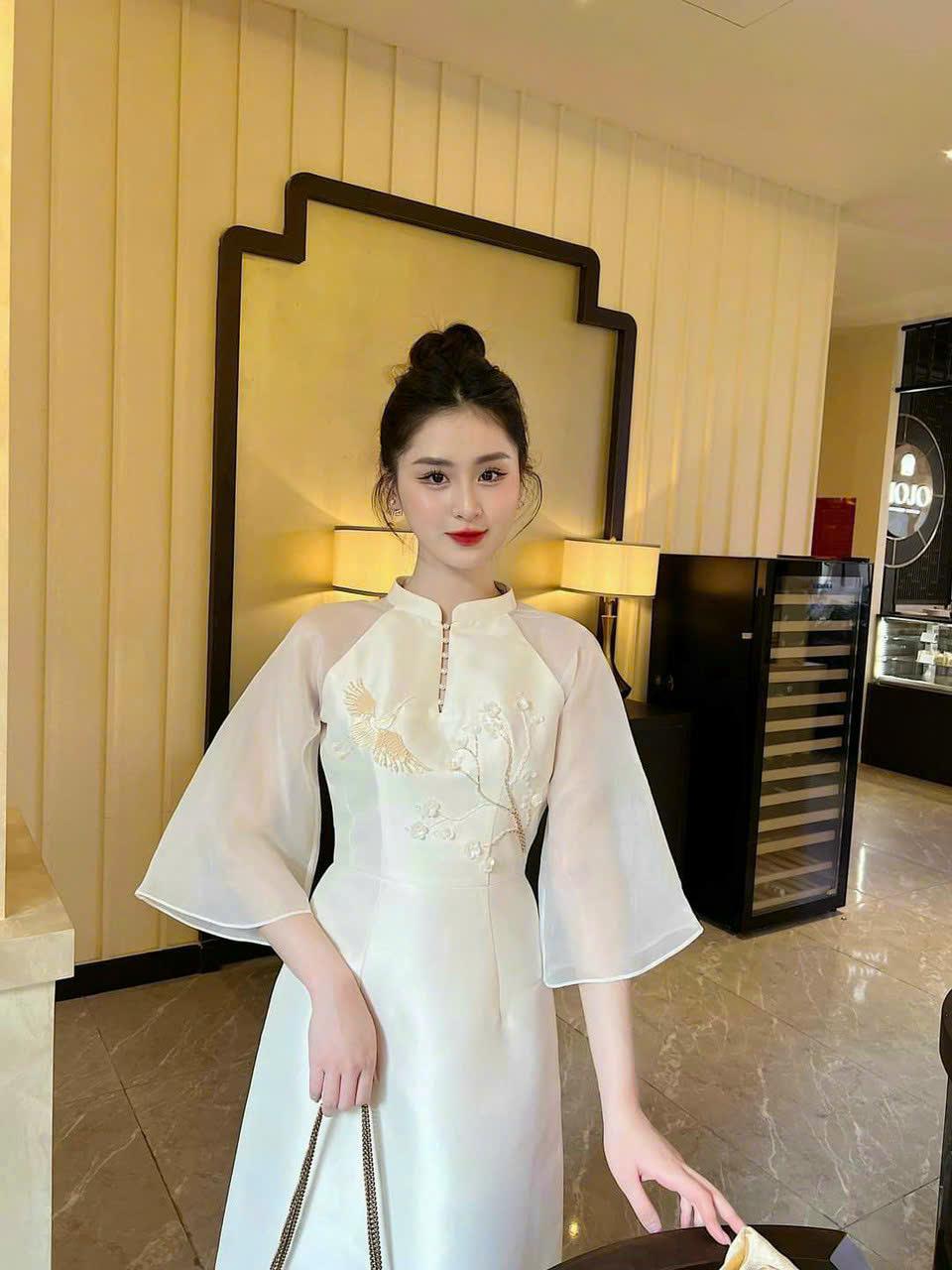 White Crane Beaded Ao Dai | Pre-made Modern Ao Dai Set | Ao White Crane Beaded Ao Dai | Pre-made Modern Ao Dai Set | Ao