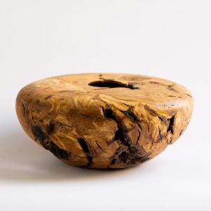 Vaso decorativo, vaso rustico, centrotavola in legno, arredamento per la casa in legno fatto a mano, regalo da fattoria boho, arte in legno d&#39;ulivo, vaso secco, vaso per boccioli