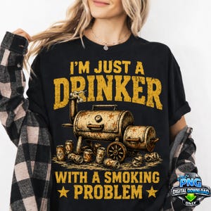 Jestem tylko pijakiem z problemem palenia. Grillowanie z tatusiami w PNG, zabawny humor grillowy w PNG, clipart mema o gotowaniu (pobieranie cyfrowe)