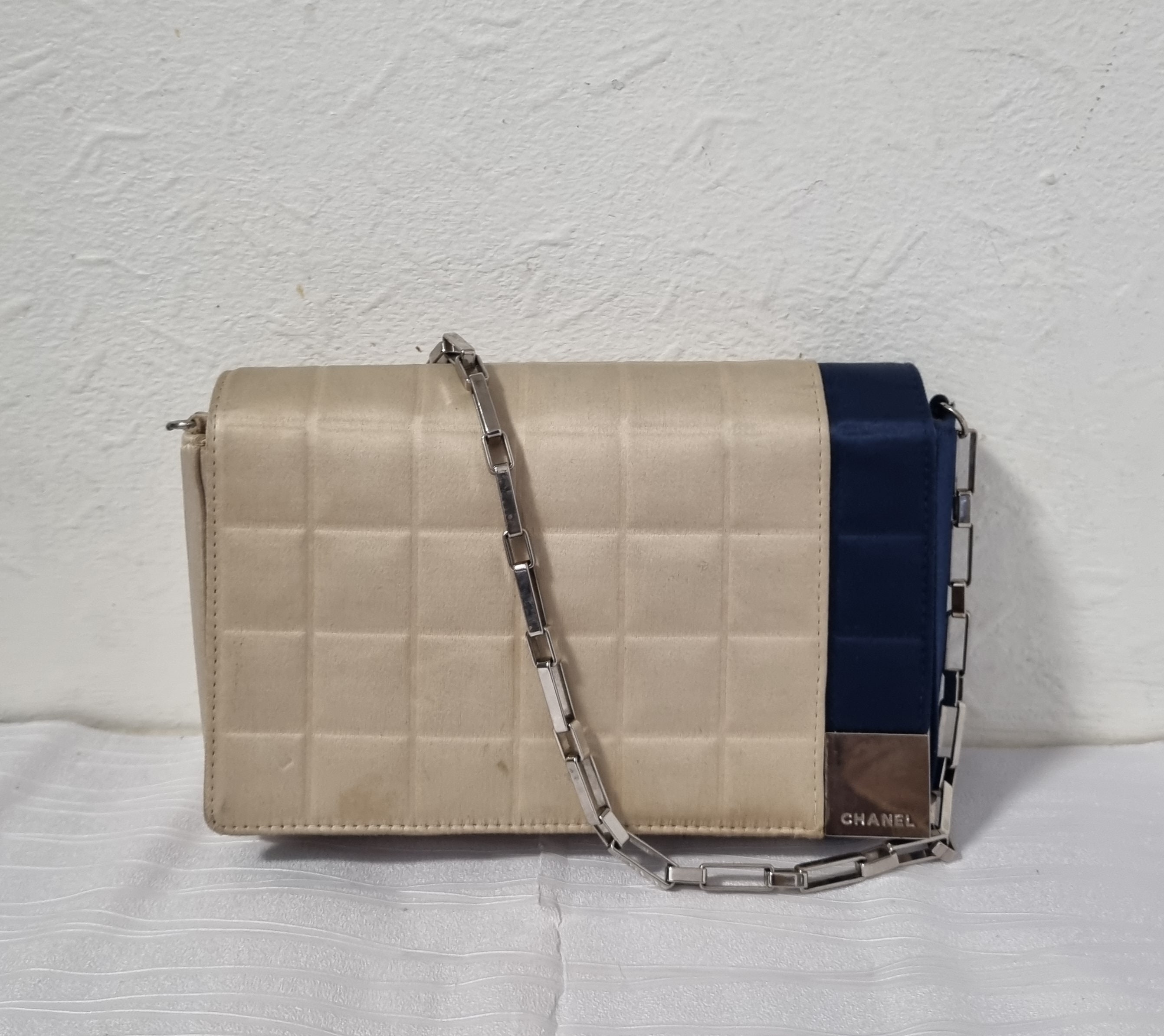 CHANEL Chocolate Bar BAG in Coco Printed Silk Quilted Ivory 